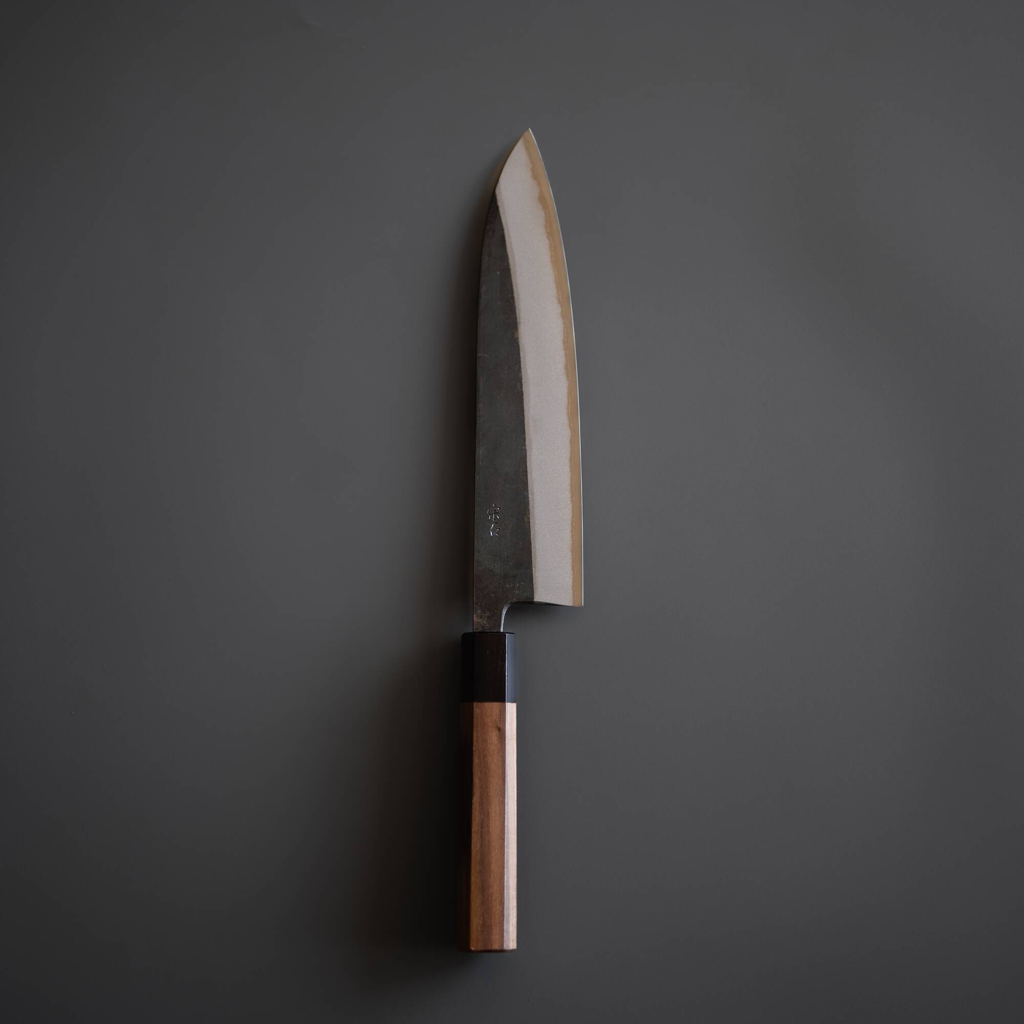 Cuchillo Japonés Black Gyuto Acero Aogami2 210mm