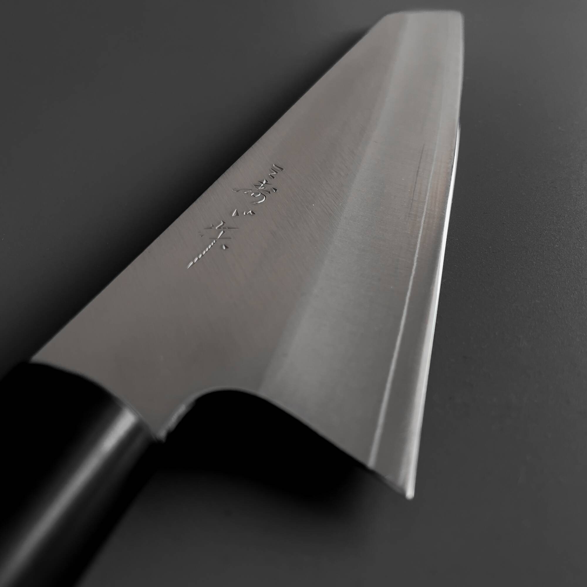 Cuchillo Japonés Kiritsuke acero VG10 210mm Misuzu