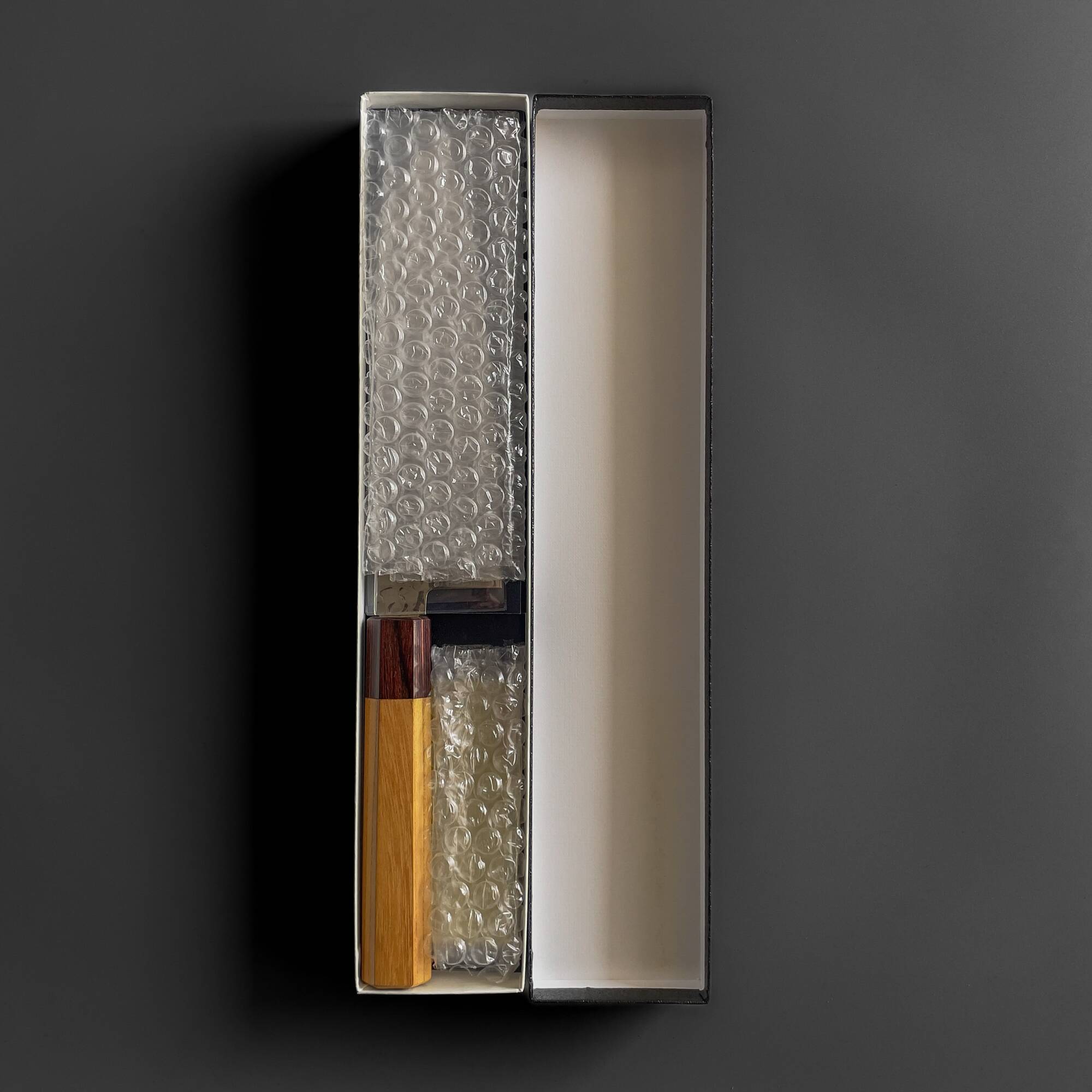 Cuchillo Santoku Sakai Takayuki 170 mm acero VG10 damasco